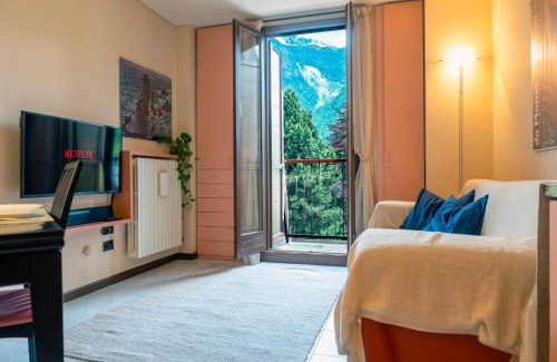 Chiesa in Valmalenco Apartment | Panoramic Chiesa Valmalenco