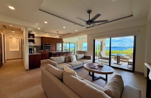 Pacuare Reserve Apartment | Panoramic ocean view luxury condo