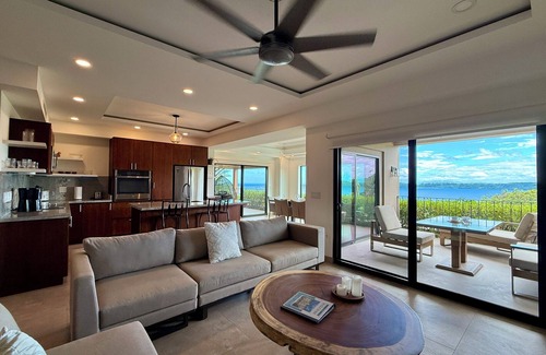 Pacuare Reserve Apartment | Panoramic ocean view luxury condo