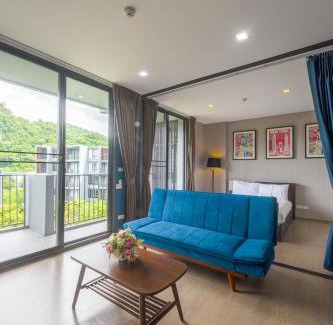 Phaya Yen Apartment | Panoramic Pool at The Valley