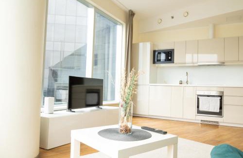 Maakri Apartment | Panoramic Sea View -11th Floor