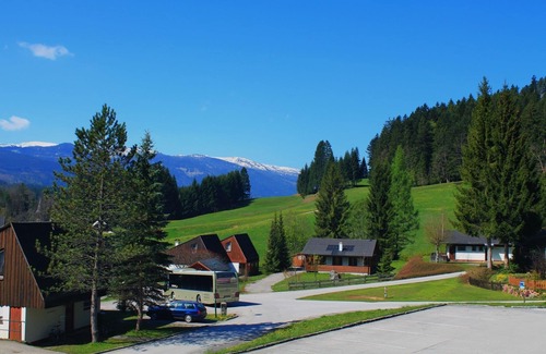 Bad Mitterndorf Apartment | Panoramic view - sunny and quiet south-facing apartment on the edge of the forest with a panoramic view
