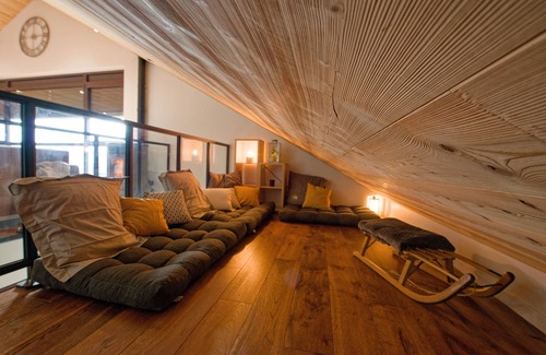 Cuttura Apartment | Panoramic view*Cosy*Wifi/Netflix - at Ô JurassiK