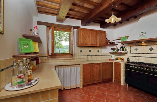 Pievebovigliana House | Panoramic view to a heaven of tranquility!