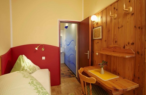 Eberstein Other | Panoramic view single room 2 adults. + 1 child up to 12 years - Biolandhaus Arche
