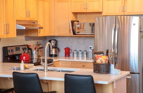 Canmore Condo | PANORAMIC VIEWS TO BANFF NATIONAL PARK | TWO STOREY PENTHOUSE | WINTER ON SALE