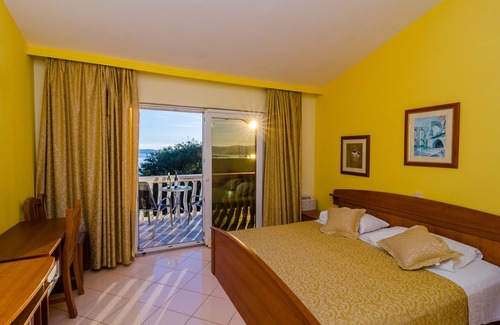Postup House | Pansion Villa Antonio - Two Bedroom Suite Family Royal 31