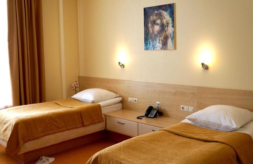 Nizhny Tagil Hotel | Pansionat Uralskiy