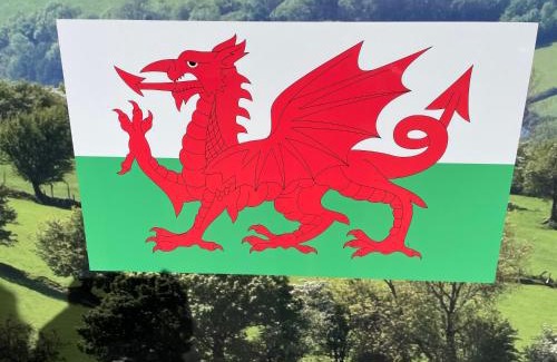 Tirabad Apartment | Pant yr onen holidays