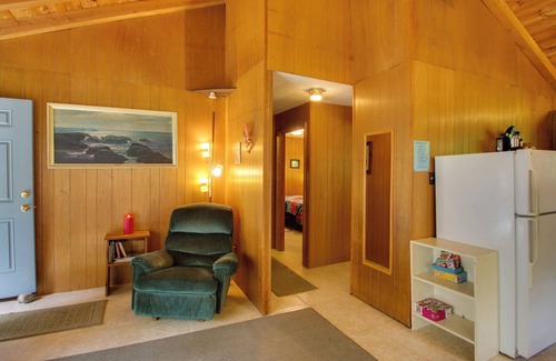 Raymond Cabin | Panther Pond Cabin w/200 Ft Sand Beach & Dock!