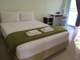 Talat Hotel | Papangkorn House