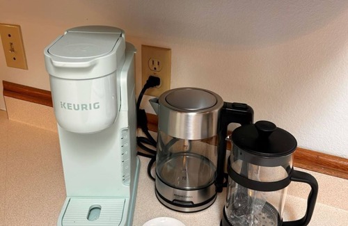 Wisconsin Dells House | Papas Pool House: Secluded Pool and Hot Tub Retreat