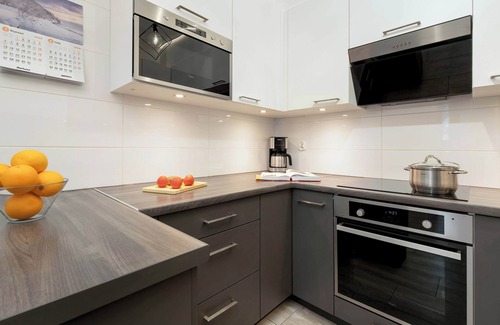 Gdynia Apartment | Paprykowa 23 | Stylish Apartment | Garden