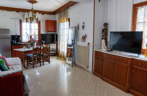 Agios Dimitrios Apartment | Paradeisos Αpartment with Sea View