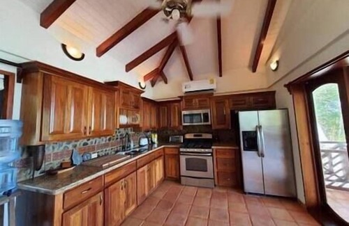 Sittee River Village House | Paradise Beach Belize Suite A (Upstairs)
