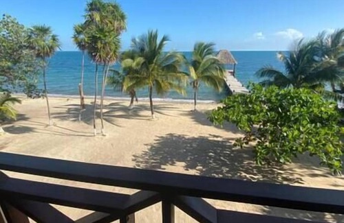 Sittee River Village House | Paradise Beach Belize Suite A (Upstairs)