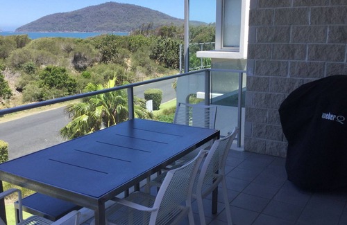 Hawks Nest Apartment | Paradise by the Beach