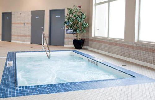 Valleyview Hotel | Paradise Inn and Suites