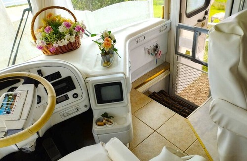 Bouvet Island House | Paradise of Naturalness 1-Bedroom Caravan