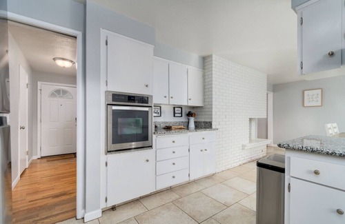 Friendly House | Paradise on Polk st: close to UO/Autzen