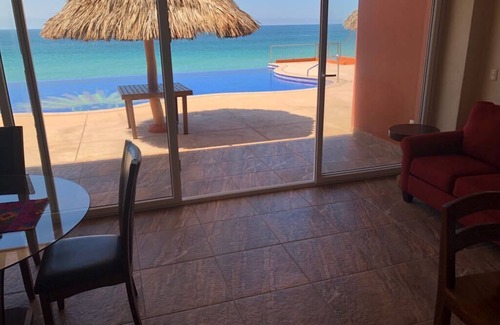 Barra de Navidad Condo | PARADISE ON THE BEACH.