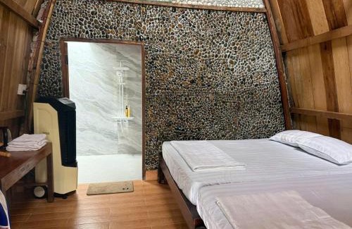 Quan Tom House | Paradise on the Tree