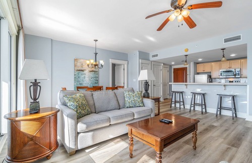Baytowne Wharf Condo | "Paradise Palms" #2316 - 1 Bedroom w/Huge Balcony