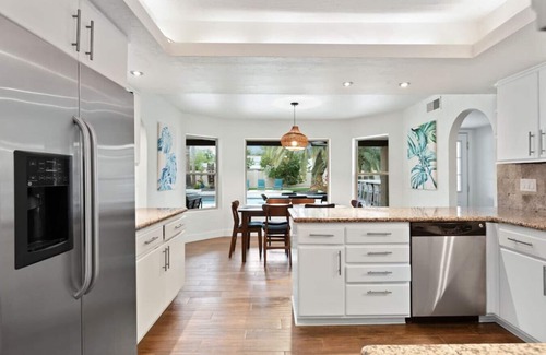 La Paz At Desert Springs House | Paradise Palms|Shop+Dine+Shine!