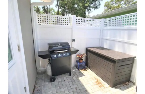 Tropic Apartment | Paradise Palms Stunning Efficiency103 w/private patio