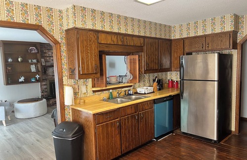 Jasper House | Paradise Pines - Family friendly retreat with Arcade Room!