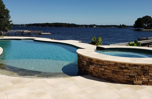 Denver House | Paradise Point , Surrounded by water !