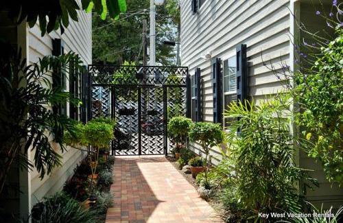 Old Town House | Paradise Suite