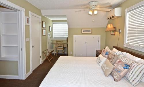 Old Town House | Paradise Suite