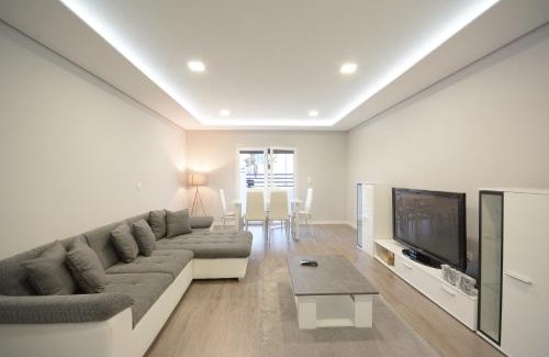 Quinta Do Conde Villa | Paradise Terrace House