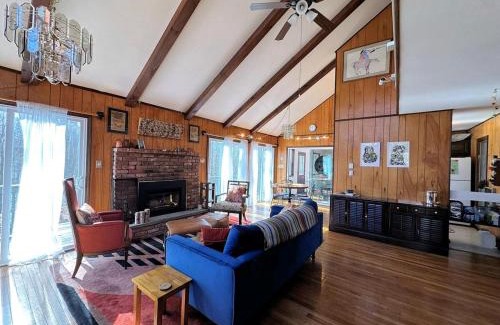 Hawley Ski Chalet | Paradise Uncovered Chalet Near Lake