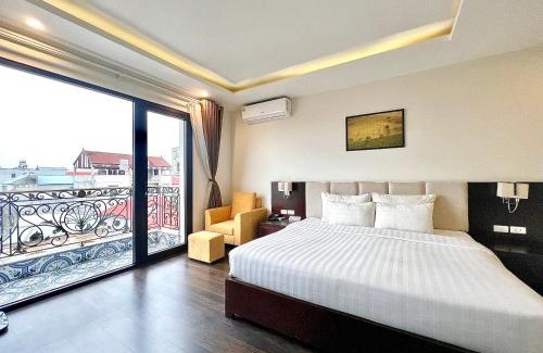 Soc Son Hotel | Paragon Noi Bai Pool And Best View Airport Hotel