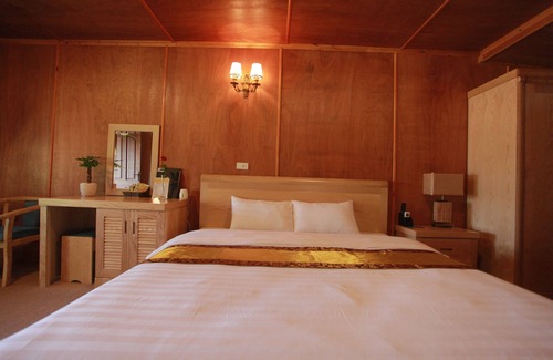 Ba Vi Hotel | Paragon Resort