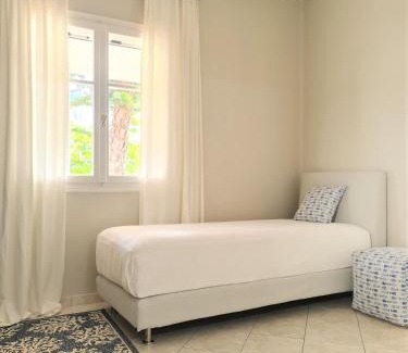 Anatolikos Sinikismos House | Paralia Nest
