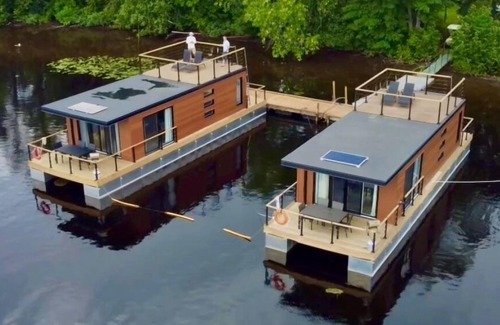Mauricie House | Parc de l'île Melville 1 - Maison flottante