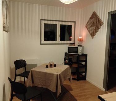 Moux-en-Morvan Bed & Breakfast | Parenthèse Aiyanna