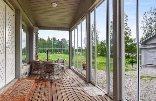 Saarijarvi House | Pariisinranta by Interhome