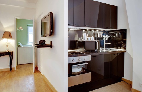 Quartier des Invalides Apartment | PARIS OLYMPIC SPECIAL 2 BEDROOM APARTMENT NEXT TO INVALIDES