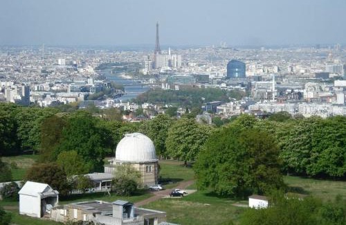 Meudon Apartment | Paris & Versailles at your feet! Shared room in nice house