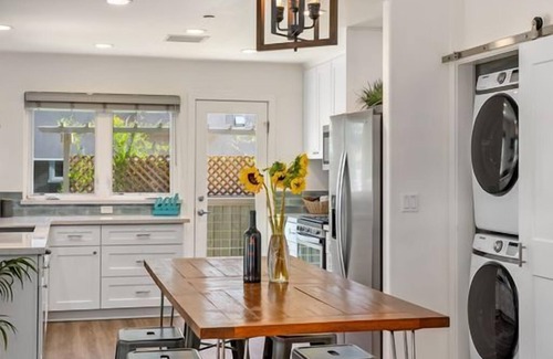 Paso Robles House | Park and 8th-Just 3 blocks to Downtown Paso!