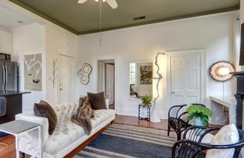 Savannah Victorian District House | Park Avenue Treehouse