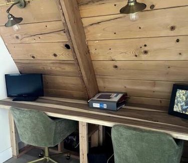 Silver Summit Ski Chalet | Park City Serenity Spa Cabin