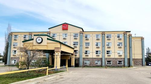 Red Deer Hotel | Park Hill Inn & Suite