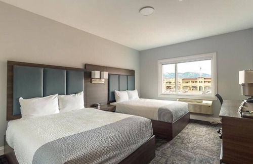 Okanagan-Similkameen Hotel | Park Inn by Radisson Osoyoos