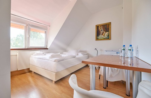 Miroslawiec Hotel | Park Inn Resort