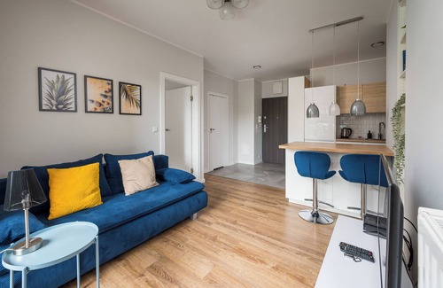 Wlochy Apartment | Park Szczęśliwicki Charming Apartment